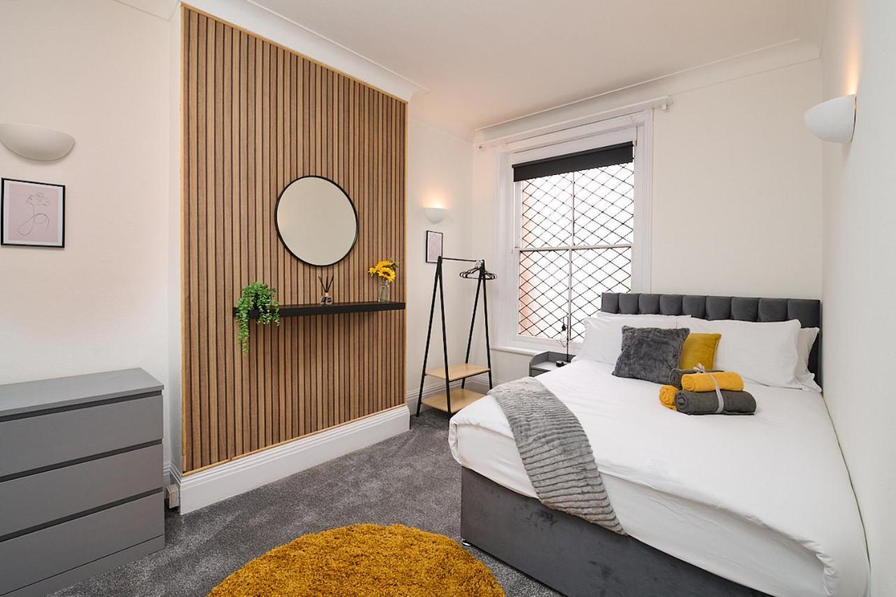 Spacious 3 Bedroom Apartment- Crouch End Λονδίνο Εξωτερικό φωτογραφία